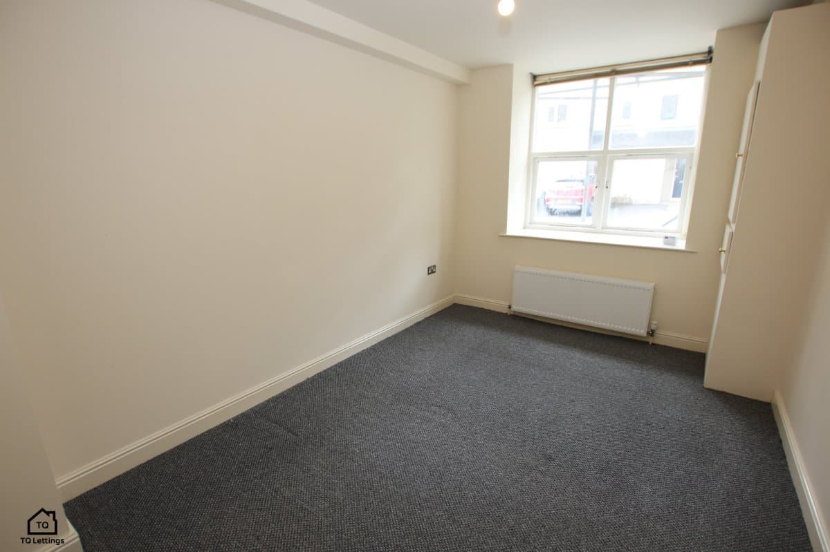 Prospect Road, Huddersfield, HD3, photograph 4