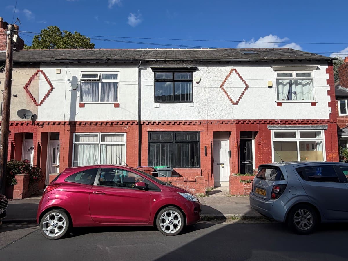 Kingswood Road, Manchester, M14