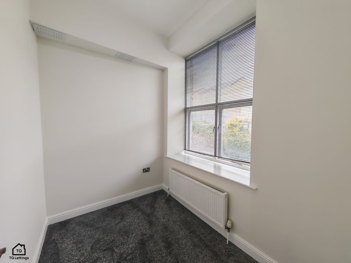 Prospect Road, Huddersfield, HD3, photograph 9
