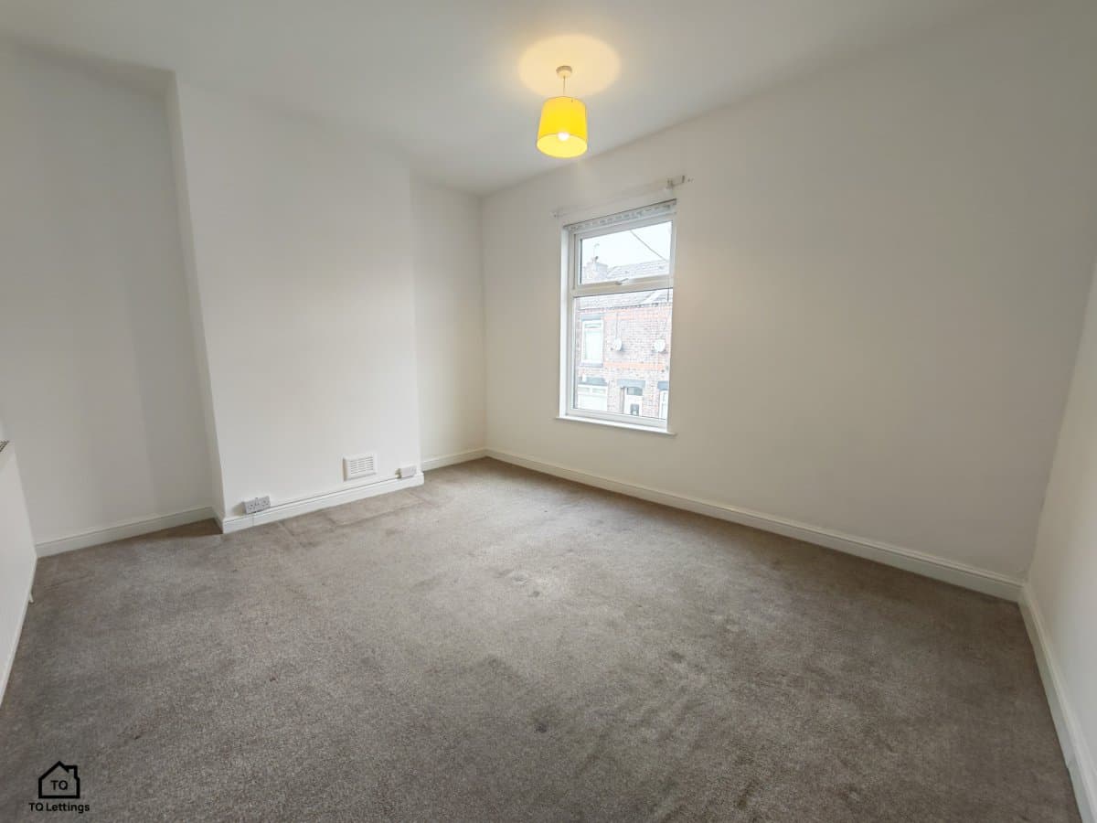 Saxon Terrace, Widnes, WA8, photograph 6