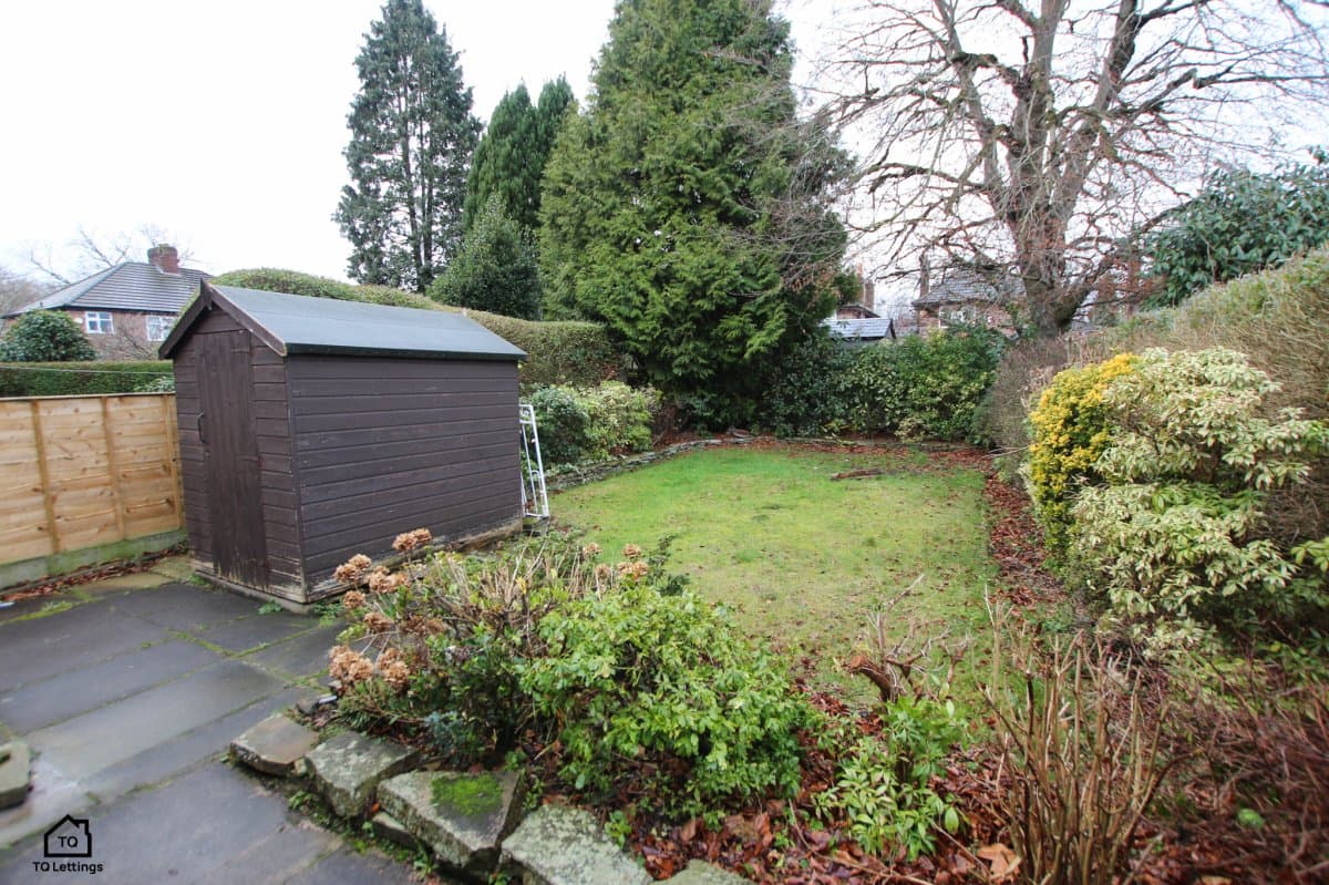Langdale Road, Sale, M33, photograph 9