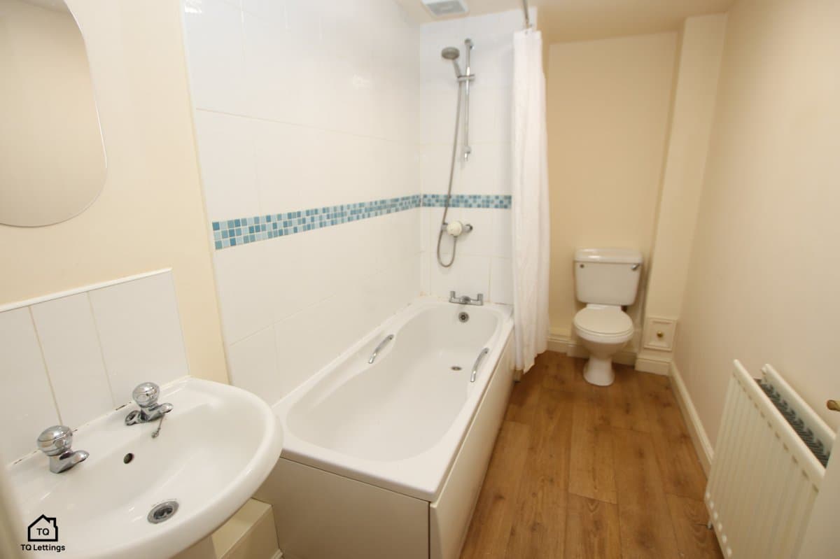 Prospect Road, Huddersfield, HD3, photograph 5