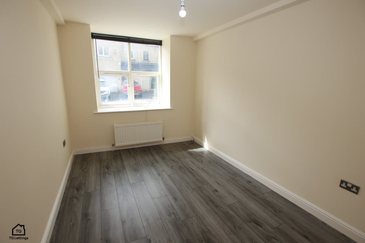 Prospect Road, Huddersfield, HD3, photograph 6